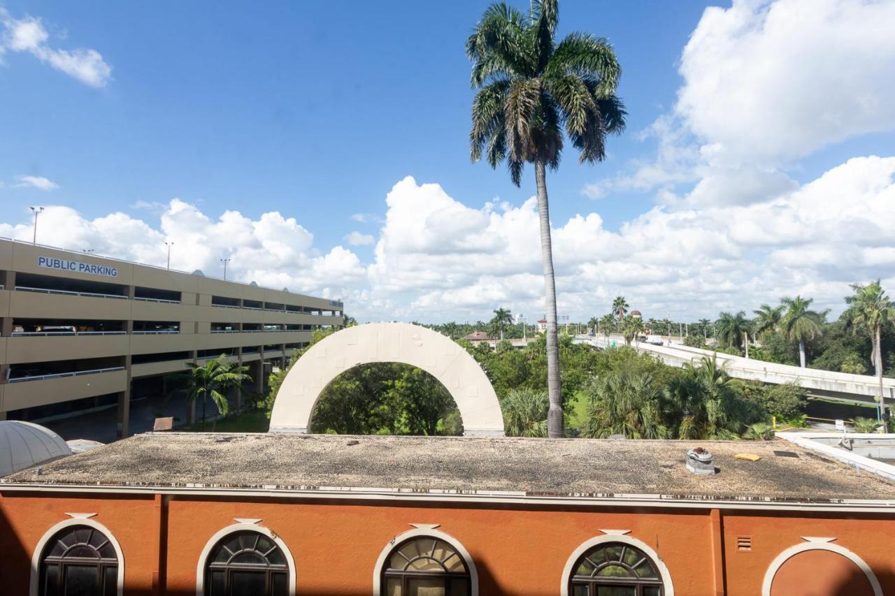 433 Studio Hollywood Beach دانيا بيتش المظهر الخارجي الصورة